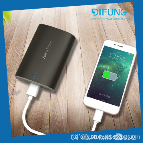 Portable Charger 7500mAh External Battery Pack Power Bank with Smart Connect Technology